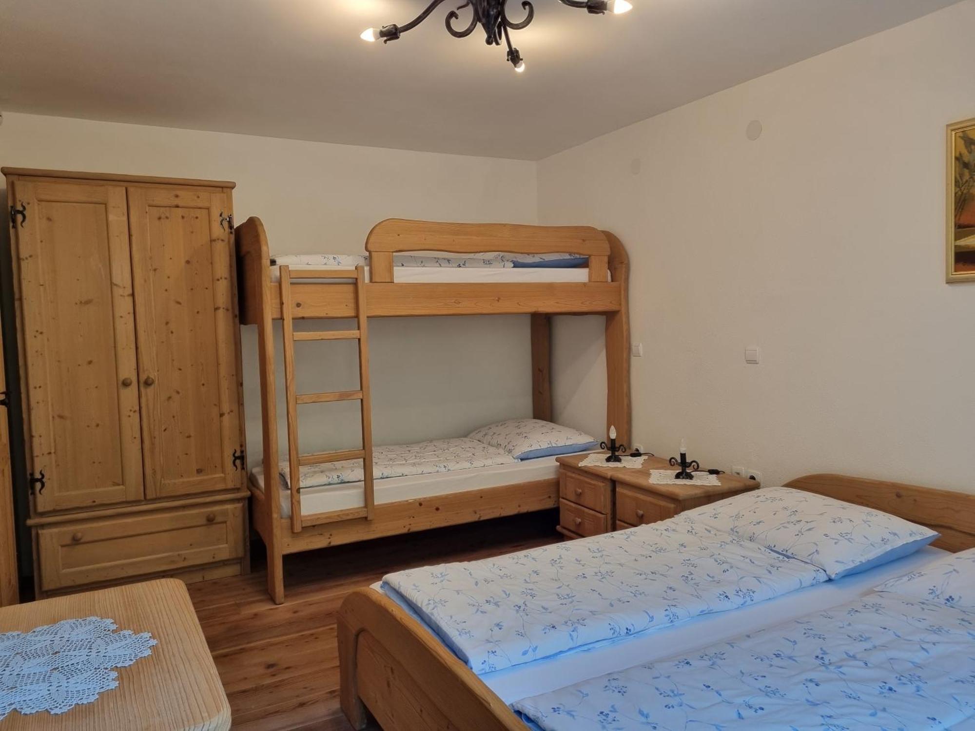 Apartments Pod Macesnovo Streho Solčava المظهر الخارجي الصورة