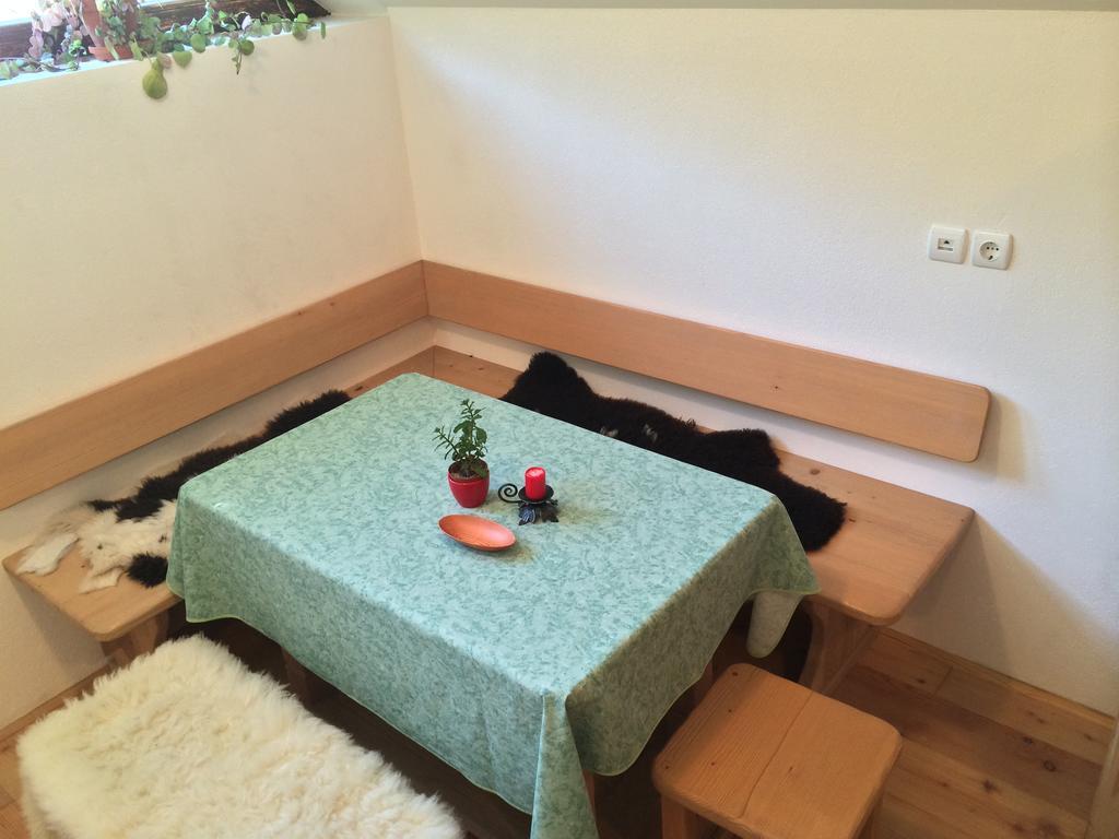Apartments Pod Macesnovo Streho Solčava المظهر الخارجي الصورة